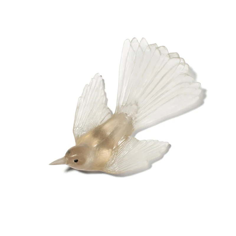 Cast Glass Bird Pīwakawaka/Fantail - Image 11