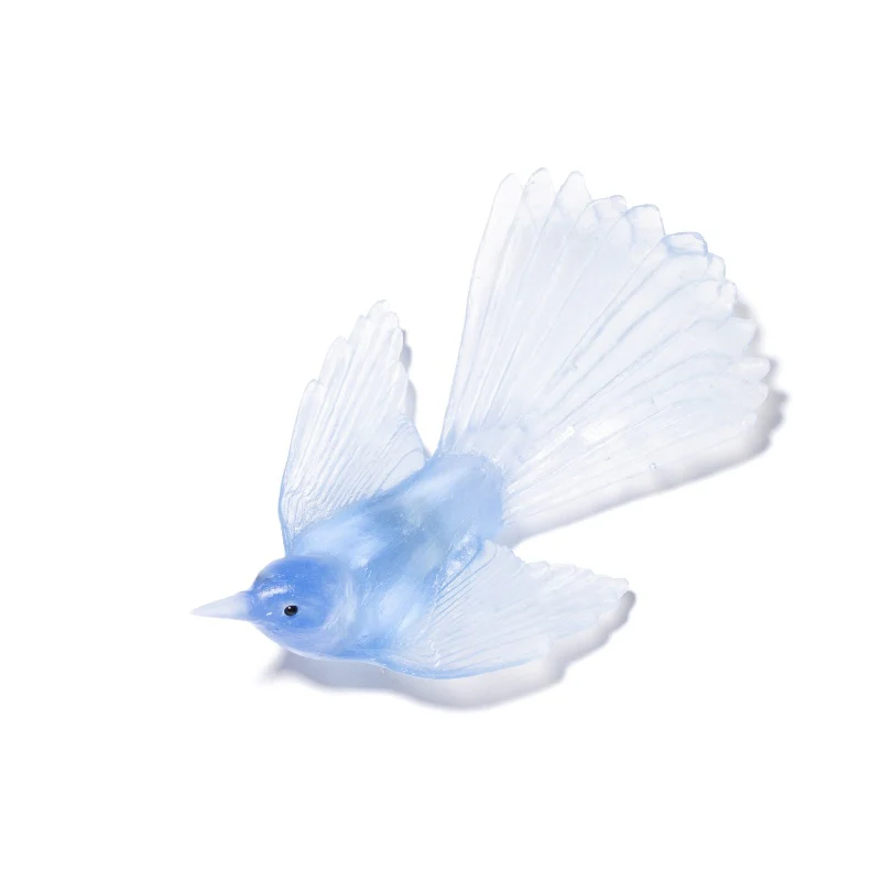 Cast Glass Bird Pīwakawaka/Fantail - Image 32