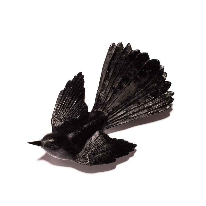 Cast Glass Bird Pīwakawaka/Fantail - Image 43