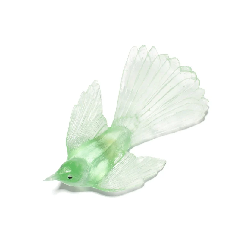 Cast Glass Bird Pīwakawaka/Fantail - Image 6