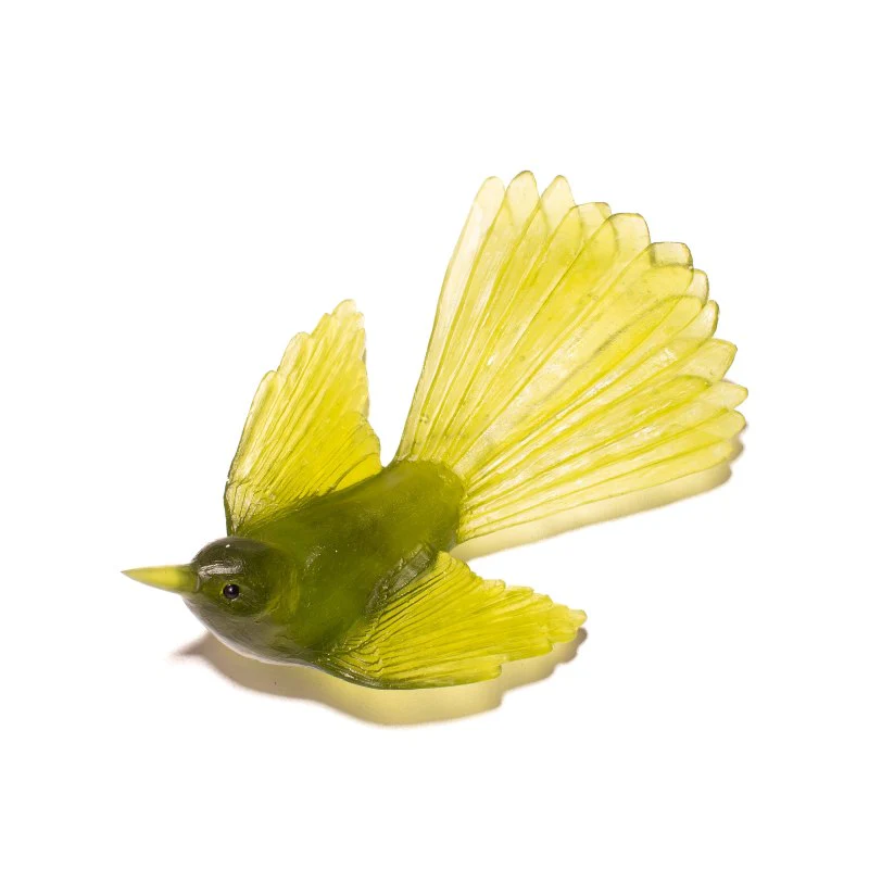 Cast Glass Bird Pīwakawaka/Fantail - Image 8